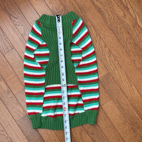 Cute Christmas Dog Sweater - Picture 6 of 7